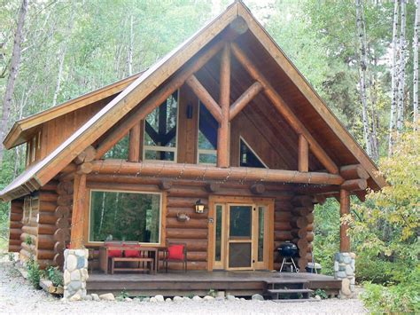 lovely log cabin   river  mvsta trail cabins  rent  winthrop washington united