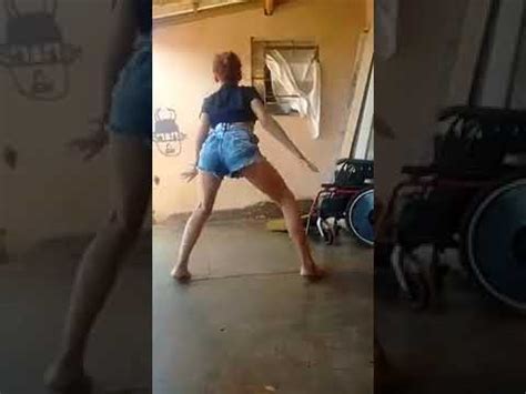 menina dancando menina de  anos dancando youtube menina dancando