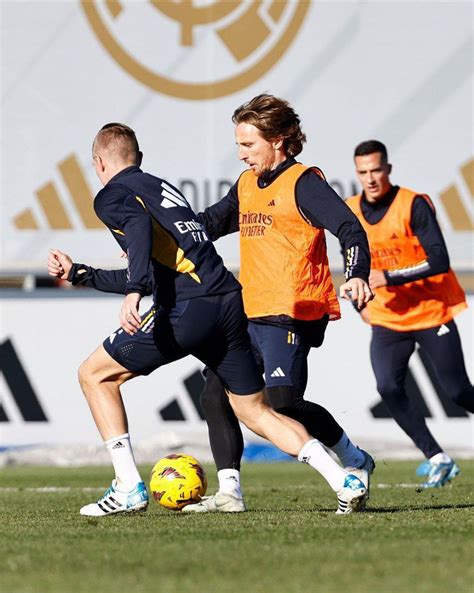 liga spanyol   real madrid  villarreal pekan  prediksi hh
