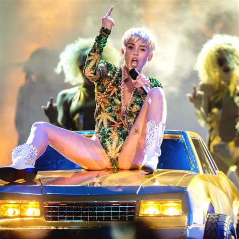Spread Eagle From Miley Cyrus Wildest Concert Pics E News