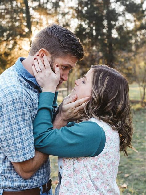 this couple took hilarious awkward engagement photos