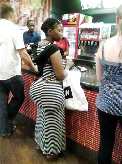 naijauncut so endowed african women with natural big booty