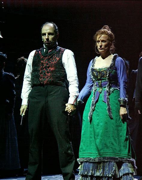 Sweeney Todd Komische Oper Berlin 2004 Musical World