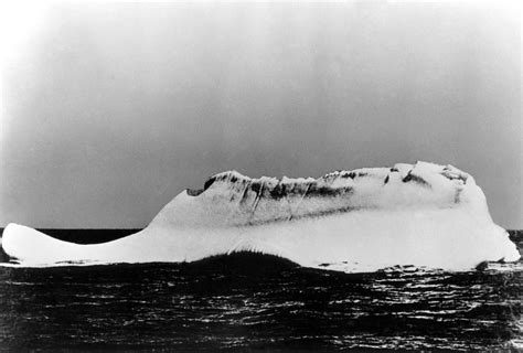 iceberg titanic wiki fandom