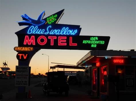 cool neon sign picture of blue swallow motel tucumcari tripadvisor