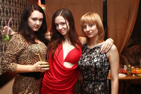 see and save as russian girl amateur brunette porn pict