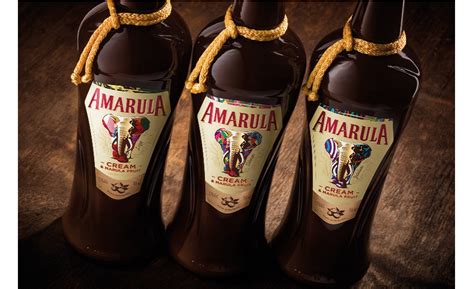 amarula cream liqueur releases special edition bottle    packaging strategies
