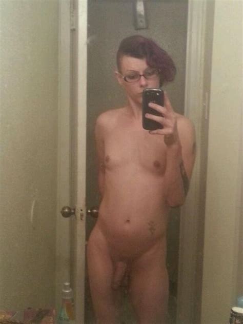 transgender nude selfies