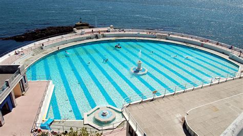 10 Of The Uk S Best Outdoor Swimming Pools To Live The Lido Life