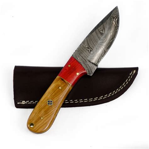skinning knife hunting knife high carbon damascus steel blade skinner knife battling blades