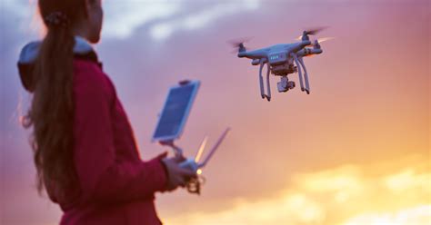 understanding  benefits  drone pilot services software     technology