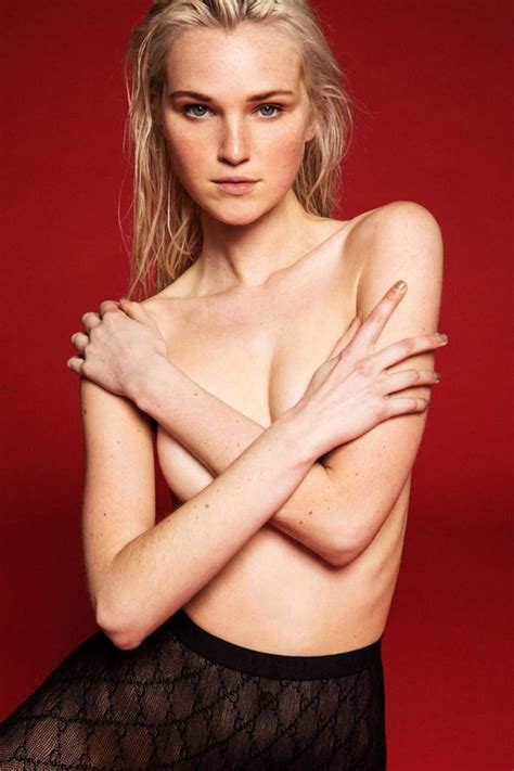 Alexa Reynen Nude And Topless Photos Scandal Planet