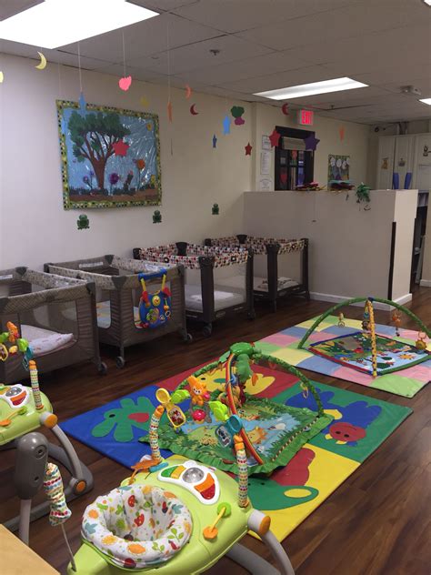 infants class  home daycare ideas toddler daycare rooms infant