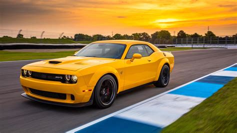 dodge challenger hellcat widebody  drive wider means