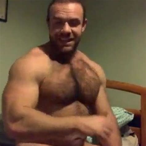 handsome muscle solo gay muscle hunk hd porn video 34 xhamster