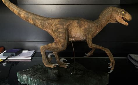 1 5th Velociraptor Horizon Model Jurassic Park Form — Stan Winston