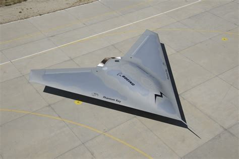 boeing phantom ray aircraft uav drone military drone