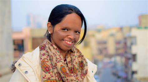 acid attack survivor laxmi  face  fashion brand