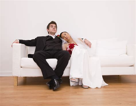 9 reasons newlyweds don t have sex on their wedding night huffpost life