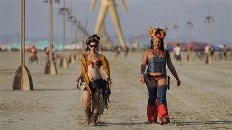 woman killed at burning man was art gallery manager