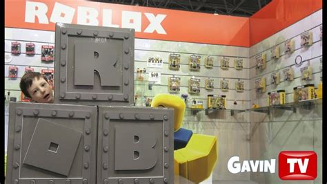 Toy Fair 2018 Jazwares Booth Minecraft Roblox Nerf