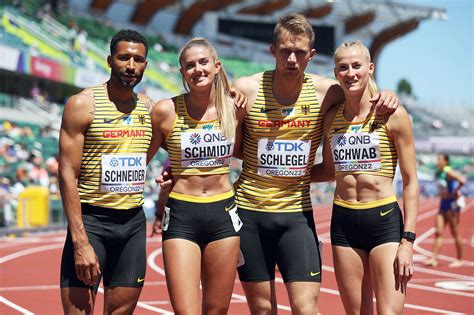 German Runner Alica Schmidt Suffers Heartbreak At World Championships