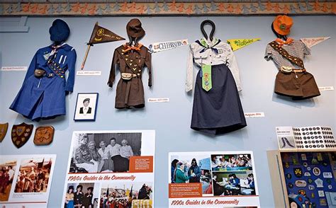 girl guides  canada uniforms worn   years  left