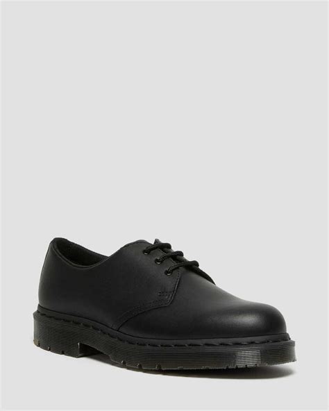 dr martens  mono slip resistant oxford shoes  black modesens