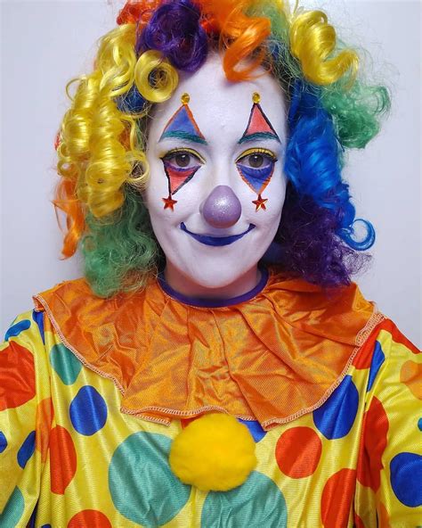 pin  bubba smith  art cute clown clown clown face paint