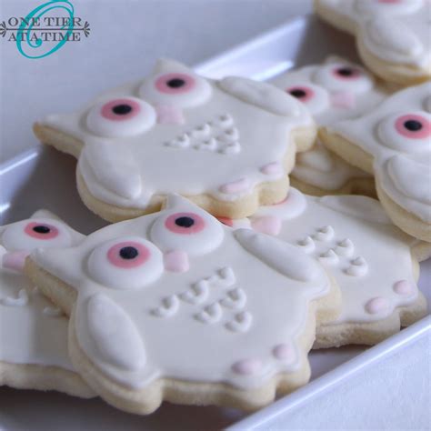 fabulous owl sugar cookies owl cookies royal icing sugar