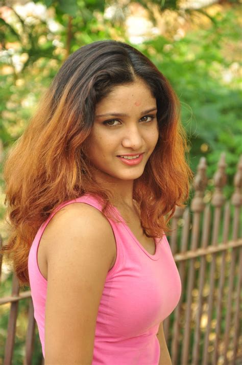 actress aarthi sizzling photos gallery hd latest tamil actress telugu actress movies actor