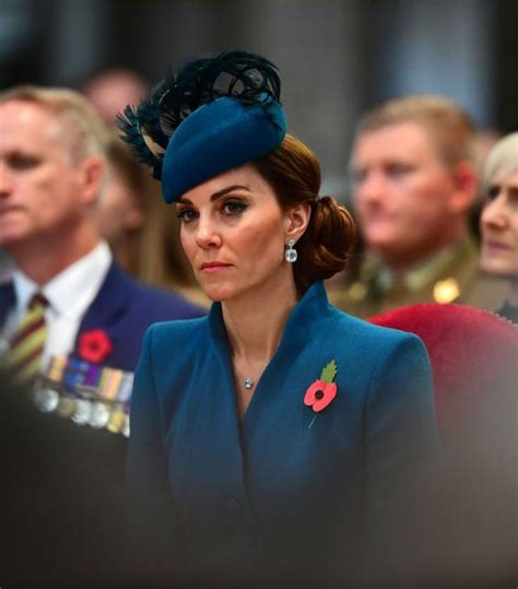 catherine duchess of cambridge attends the anzac day service of