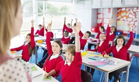 longer school days better for pupils say government uk news