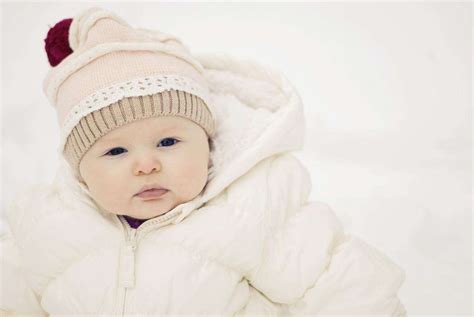 vestire  neonato  inverno consigli pratici foto pourfemme