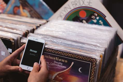 Discogs Launches Official App ‹ Modern Vinyl