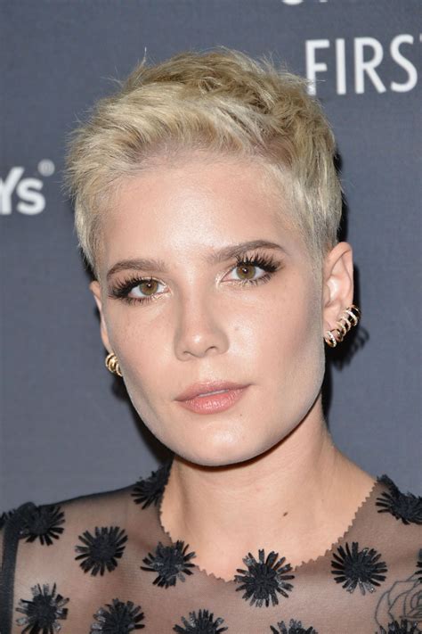 halsey delta air lines official grammy event  los angeles