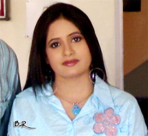 Teenager Girls And Bhabhi Pic Punjabi Singer Miss Pooja