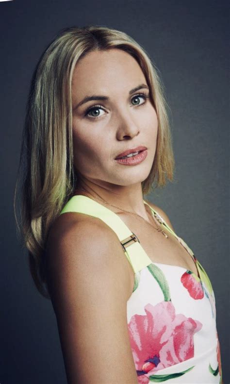 28 populer pictures of leah pipes swanty gallery