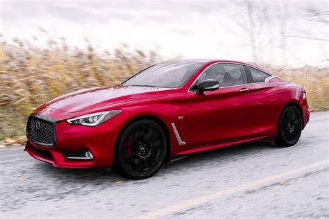 infiniti canada spruces     red sport    editions carscoops