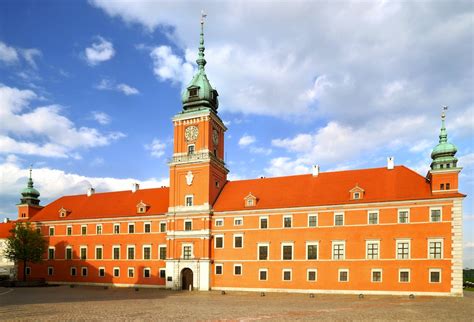 castillo real de varsovia visitas horario precio  direccion viajes