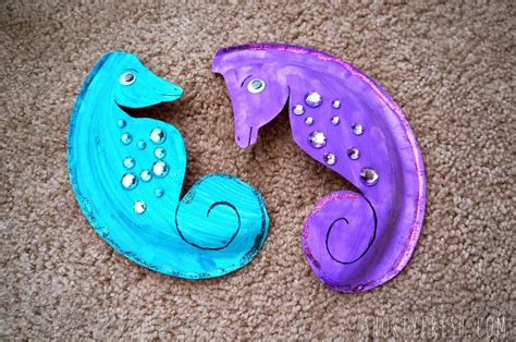 seahorse paper plate craft    seahorse template seahorse
