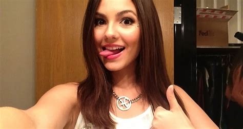 victoria justice naked pics leaked awesome nipples