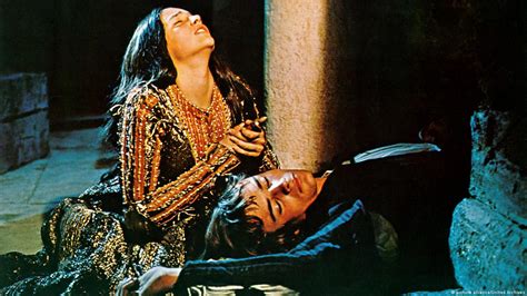 Romeo And Juliet Stars Sue Over 1968 Film S Nude Scene Dw 01 04 2023