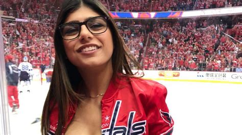 former porn star mia khalifa to undergo surgery after nhl hockey puck bursts her breast implant