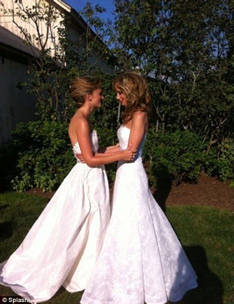 chely wright wedding lesbian country singer gets married to partner