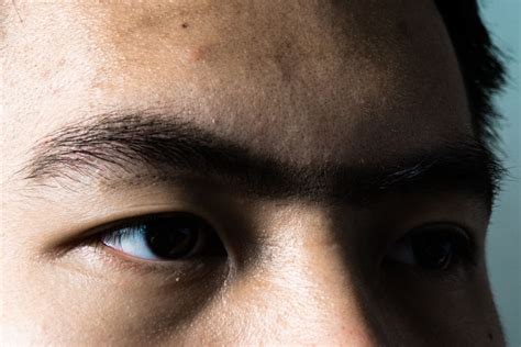 Grooming Your Eyebrows Too Much You Might Be A Narcissist