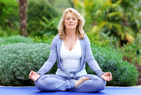 benefits of yoga for seniors women fitness