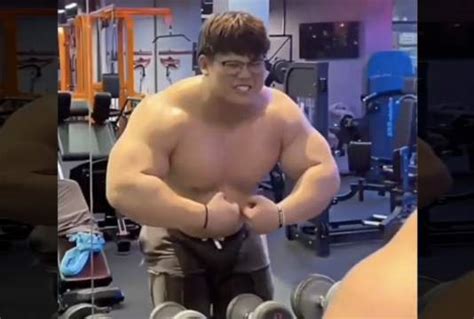 17 Year Old Chinese Hulk On Worldstar R Nattyorjuice