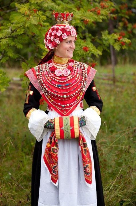 Swedish Woman Costumes Around The World Folklore Fashion Folk Costume