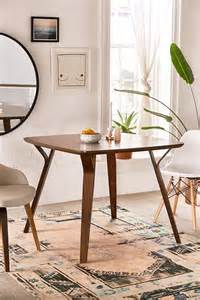 small dining room tables   impress